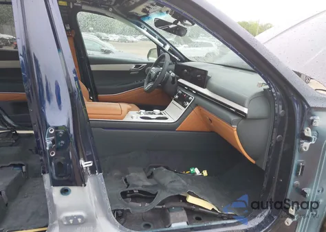 2025 Genesis Gv80 2.5T Advanced Awd from USA, damaged, VIN KMUHBESB3SU273631